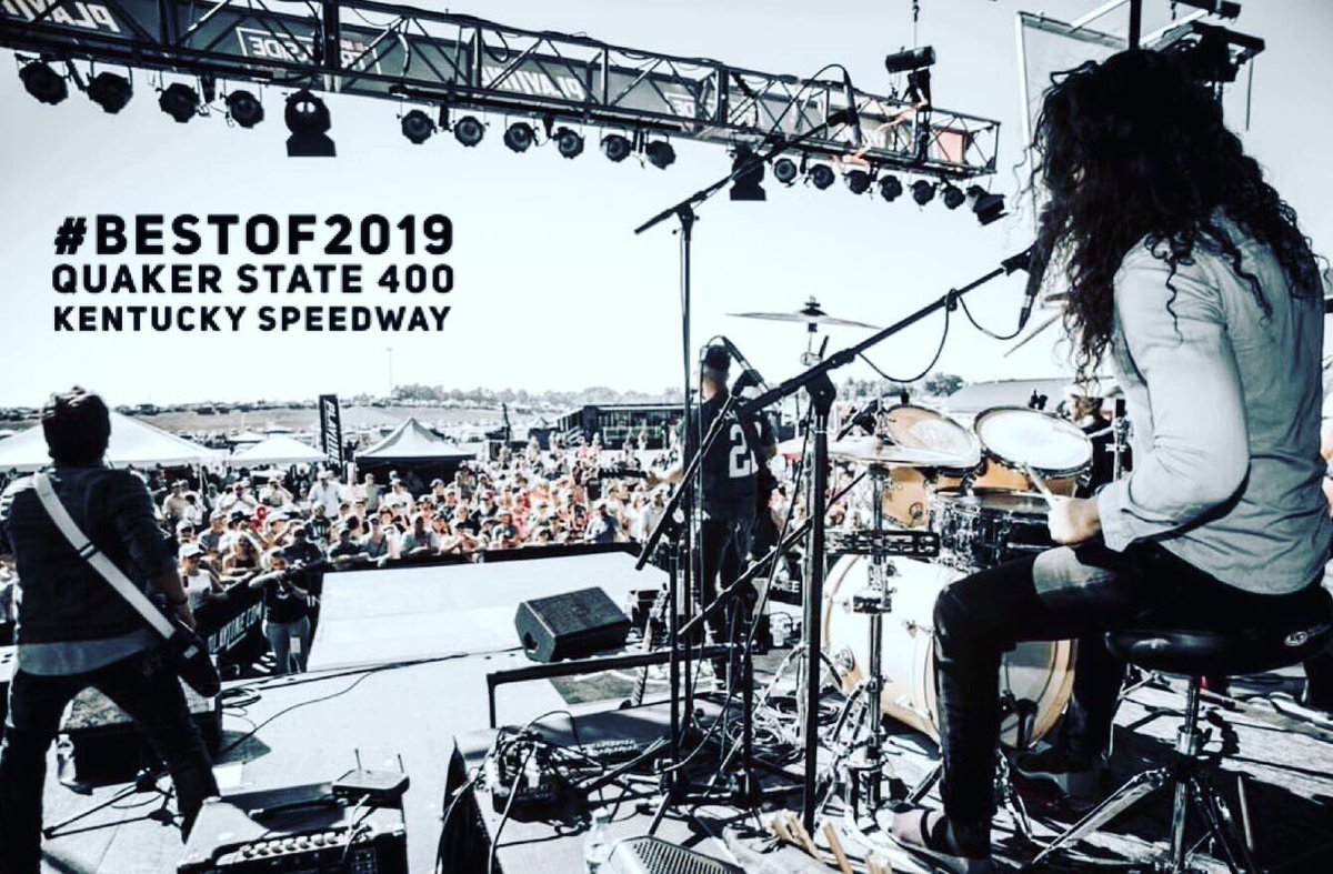 JDSHELBURNE's tweet photo. A look back on some of our favorite moments in 2019! Over 200 shows performed on #TwoLaneTownTour
• Quaker State 400 at @KySpeedway
• Street Rod Nationals at Freedom Hall
• @cottoneyedjoetn Knoxville, TN
• FridayFest at Highview Park Louisville
#TwoLaneTownTour https://t.co/nvXYlAKKWs