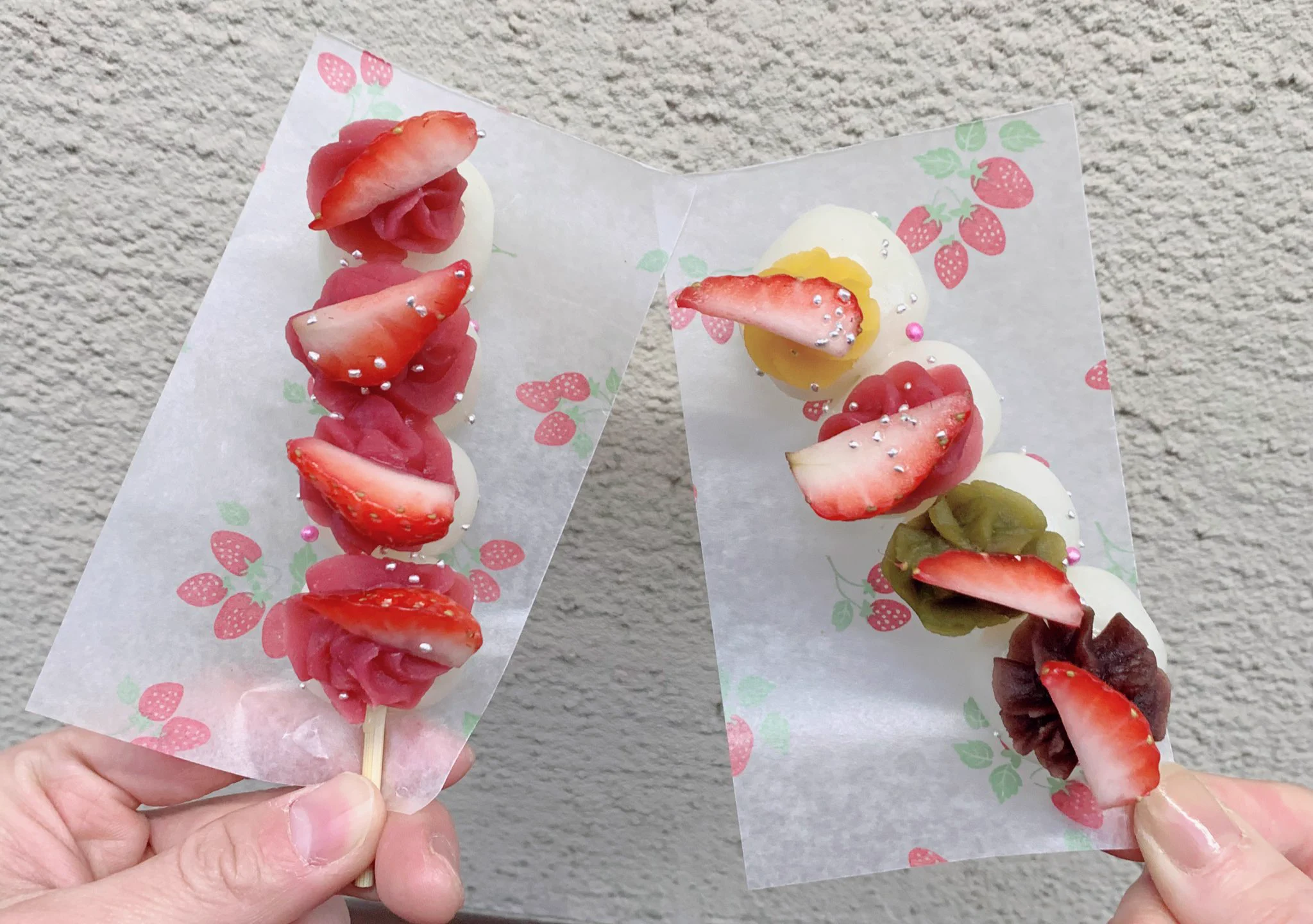 【浅草そらつき】フルーツのカットがトッピング/可愛くてきれいでこんなお団子見たことない!!!!!!