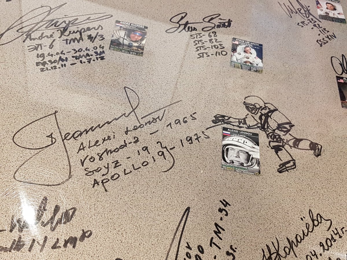 SpacePrints3D's tweet photo. @slx997788 @Nick_Stevens_Gr @sovietvisuals This morning I was sitting at the 'astronauts table' at @Spaceexpo. The most beautiful signature was the one from Leonov, including a drawing of this spacewalk! #apollo19 https://t.co/QXetYs4DBi