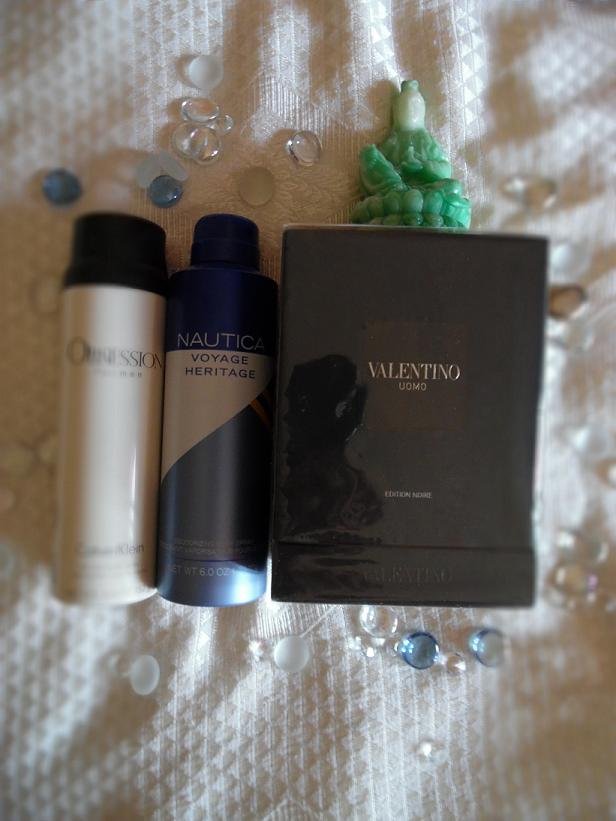 Uplift2Empower's tweet photo. #VALENTINO 2015 LIMITED EDITION Uomo Edition Noire Eau de Toilette - 3.4 Oz/100 ml Available @ https://t.co/4OCXCvoluE
#Boxingweek #boxingweeksale #BoxingWeekSales #BoxingWeekDeals #BoxingWeekSpecials #boxingday #boxingday2019 #BoxingDayHunt #BoxingDaySale #Gifts #gift #Shopping https://t.co/2l4L41JiAb
