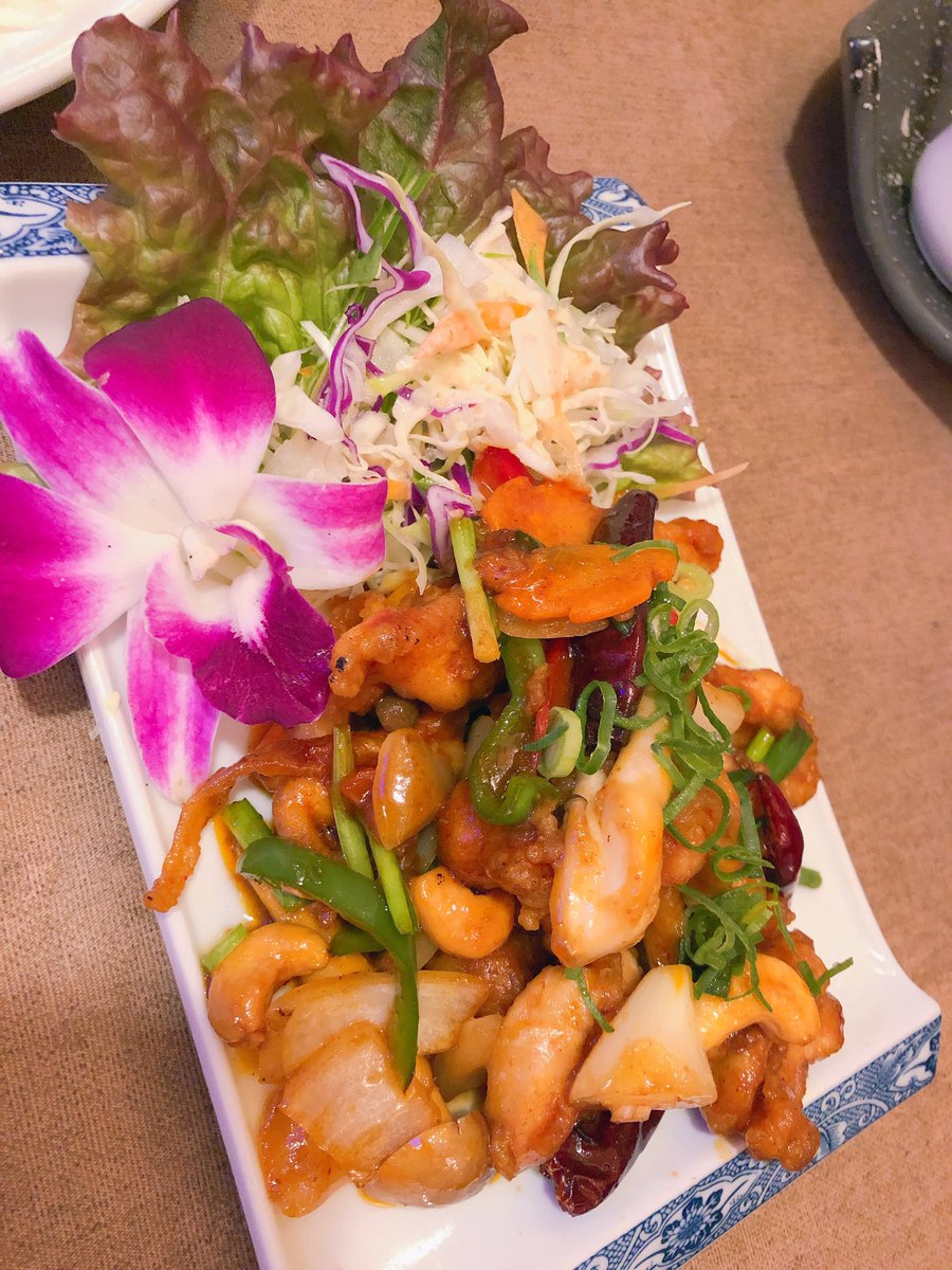 mkmxymc's tweet image. みゆこばまり☺️💓
タイ料理食べに行ったー！！
さびしい😢