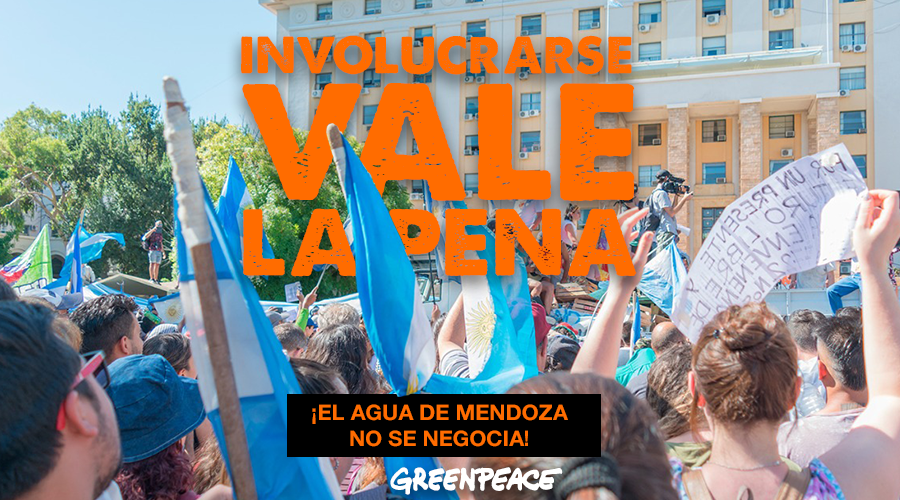 GreenpeaceArg's tweet photo. JUNTOS FUE POSIBLE: ¡EL AGUA DE MENDOZA NO SE NEGOCIA! El pueblo mendocino consiguió que el gobernador derogara la ley que permitía el uso de contaminantes en la megaminería. ¡GRACIAS por involucrarte! Sumate a Greenpeace para seguir haciendo historia: https://t.co/hObcw117Xc https://t.co/5iHriAWMgK
