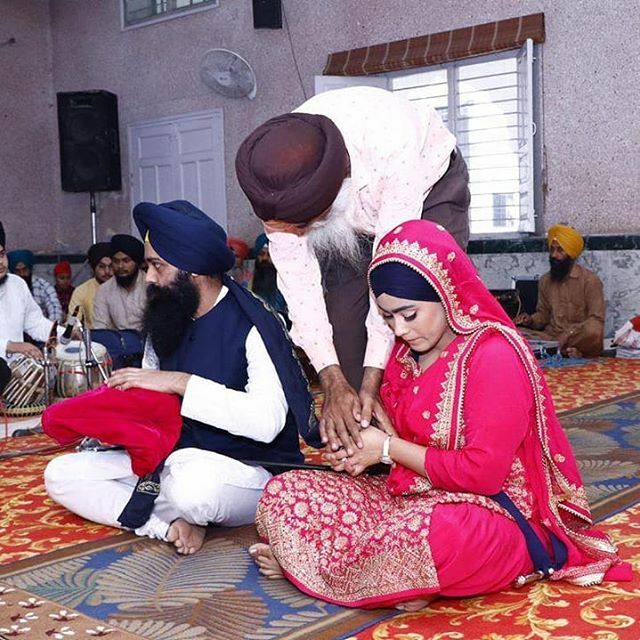 GursikhSanjog's tweet photo. An exclusive Gursikh Matrimonial, Matchmaking and Matrimony Site for Gursikhs and Sikh community.
#gursikh #sikhism #punjabi #gursikhs #punjabiwedding #guru #sikhism #punjab #chandigarh #gursikhcouple #sikh #goldentemple #sikhweddings #sikhbeard #sikhmuscle #sikhwedding #siโฆ https://t.co/VmDJtGWT0C