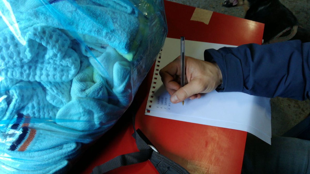 Lesvos Calling tweet media