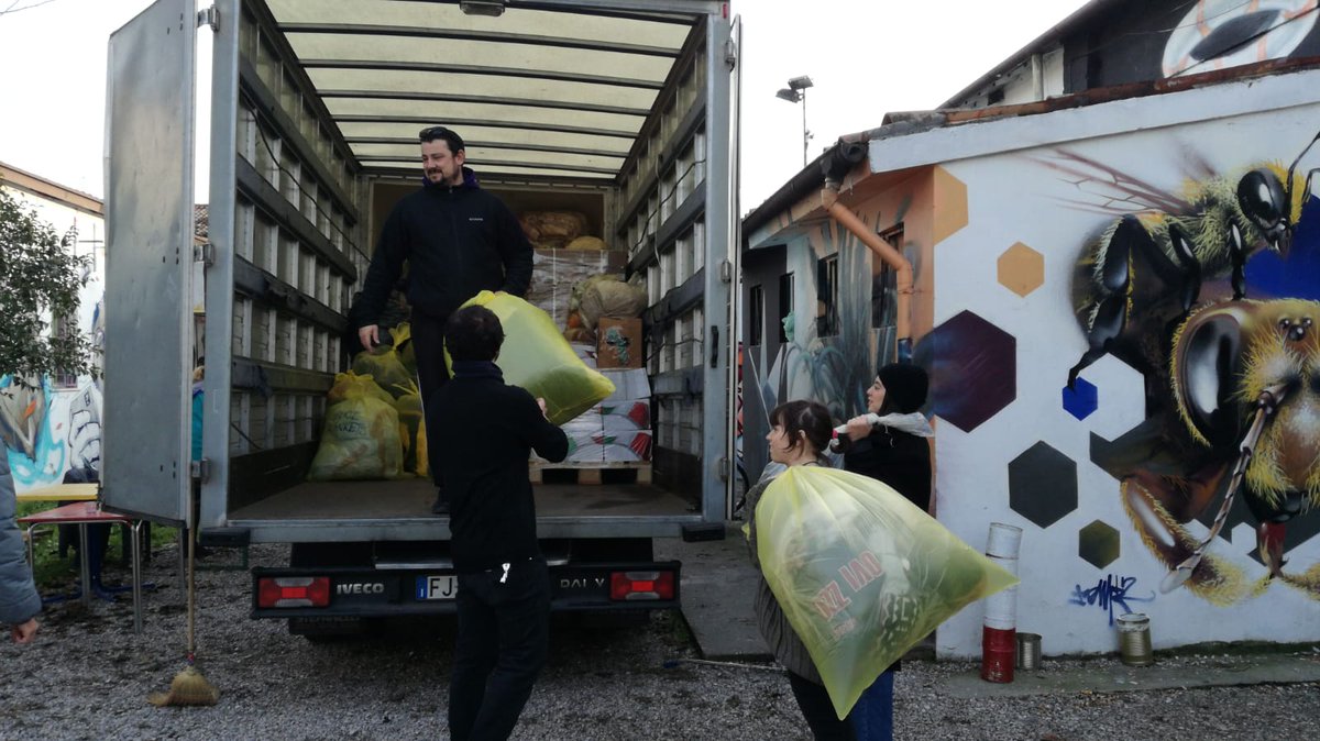 Lesvos Calling tweet media