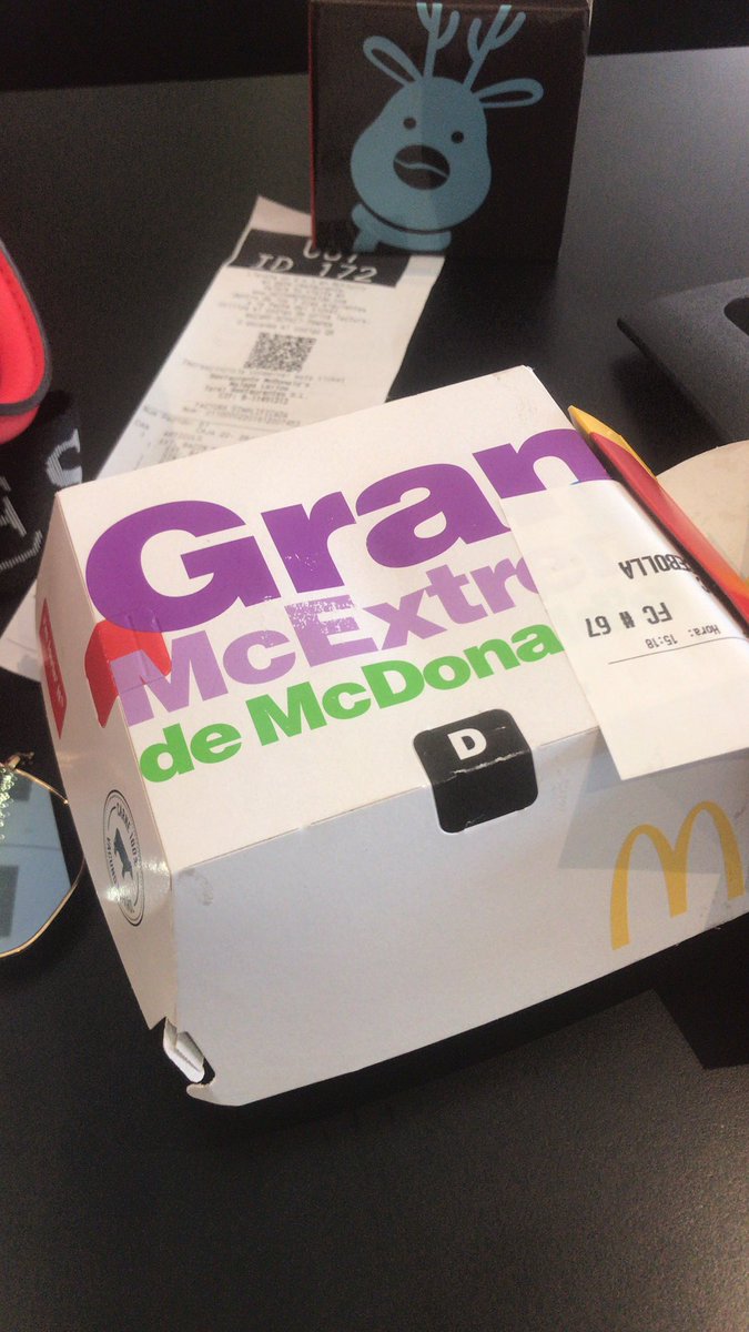 MMartinGaspar's tweet photo. Hoy toca #realfood 😆 #putafoca #perofeliz https://t.co/Pv2AqTg2uT