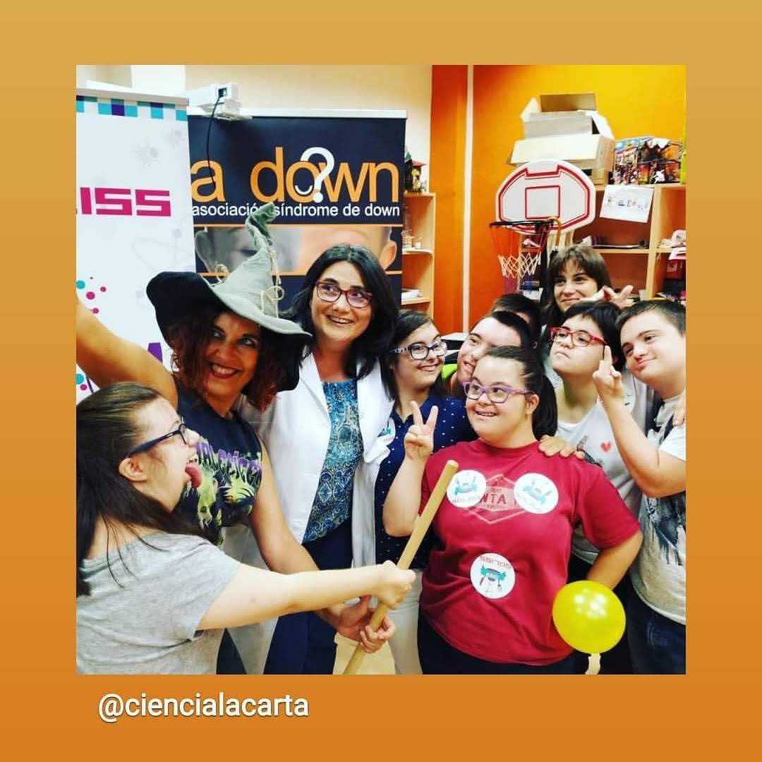 Mañana se emite el último programa del año y vamos a dedicarlo a la atención a la diversidad mediante la divulgación científica. La bruja Vanadia (@CastanoArantxa) y @mariajoseruizg nos van a explicar cómo lo hacen. Estaremos en <a href="/SERCLM/">Cadena SER Castilla - La Mancha</a> a partir de las 12.30 h 📻