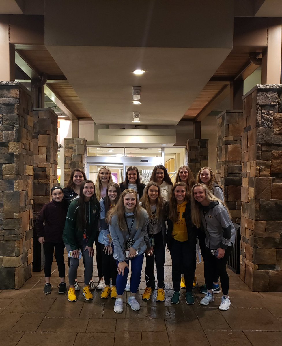 FHLadyRangers's tweet photo. Thank you @Home2Suites and @HiltonHotels for a wonderful 2 night stay in McCandless, Pittsburgh! #hoopshomefor2days #everythingweneeded #๐๐ https://t.co/5AECp2qyDI