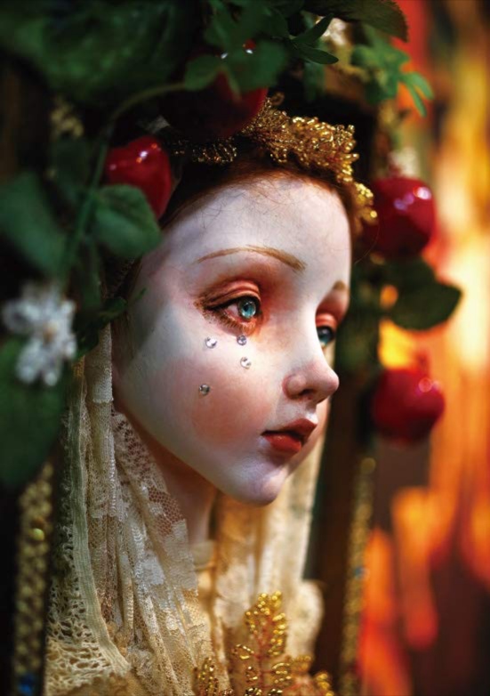 AkaTakonet's tweet photo. A close-up view of Mari Shimizu beautiful doll in "Wonderland". Signed copies are available at akatako.
https://t.co/NOPMQvFBJe
@shimizumari #marishimizu #wonderland #doll #artdoll #diamondtears #japaneseart #japanesedoll #ๆธ
ๆฐด็็ https://t.co/tmV8xX7IqG