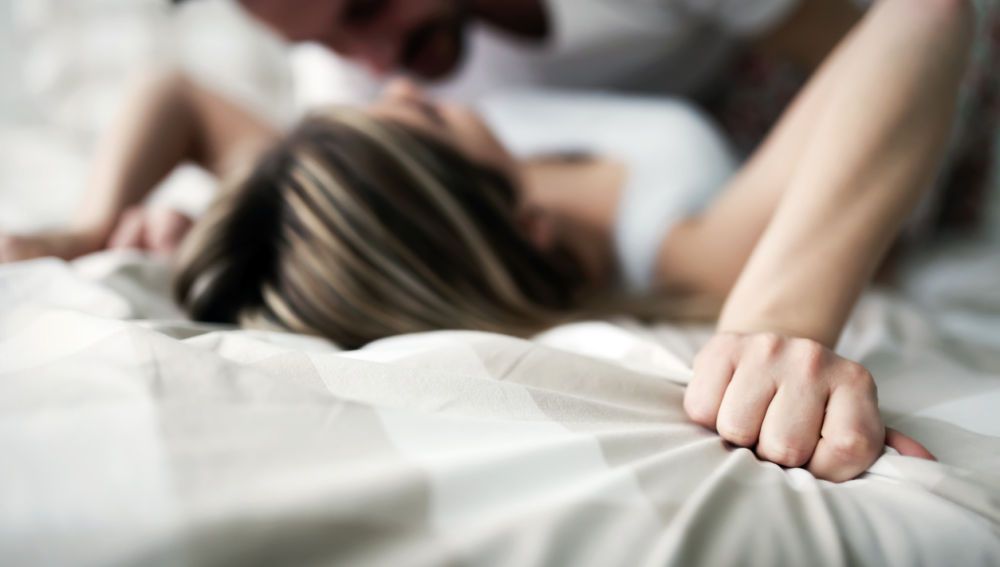 sancocho_net's tweet photo. Posiciones sexuales para chicas de trasero pequeño https://t.co/LPdwTDdyGR https://t.co/MkN60bjQP4