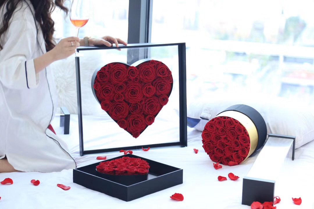 Leo82511701's tweet image. #Valentines,#roseboxes,#preservedroses,#roses