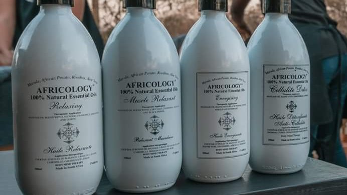 IshewapiS's tweet image. Follower us on Facebook and get to know about our Shea Aromatherapeutic 40% discount we are having. Strictly by appointment
Call now and book 0771 424 420 or 0242 443 036
Visit us at 2 Ardmore Close, Greendale North, Harare