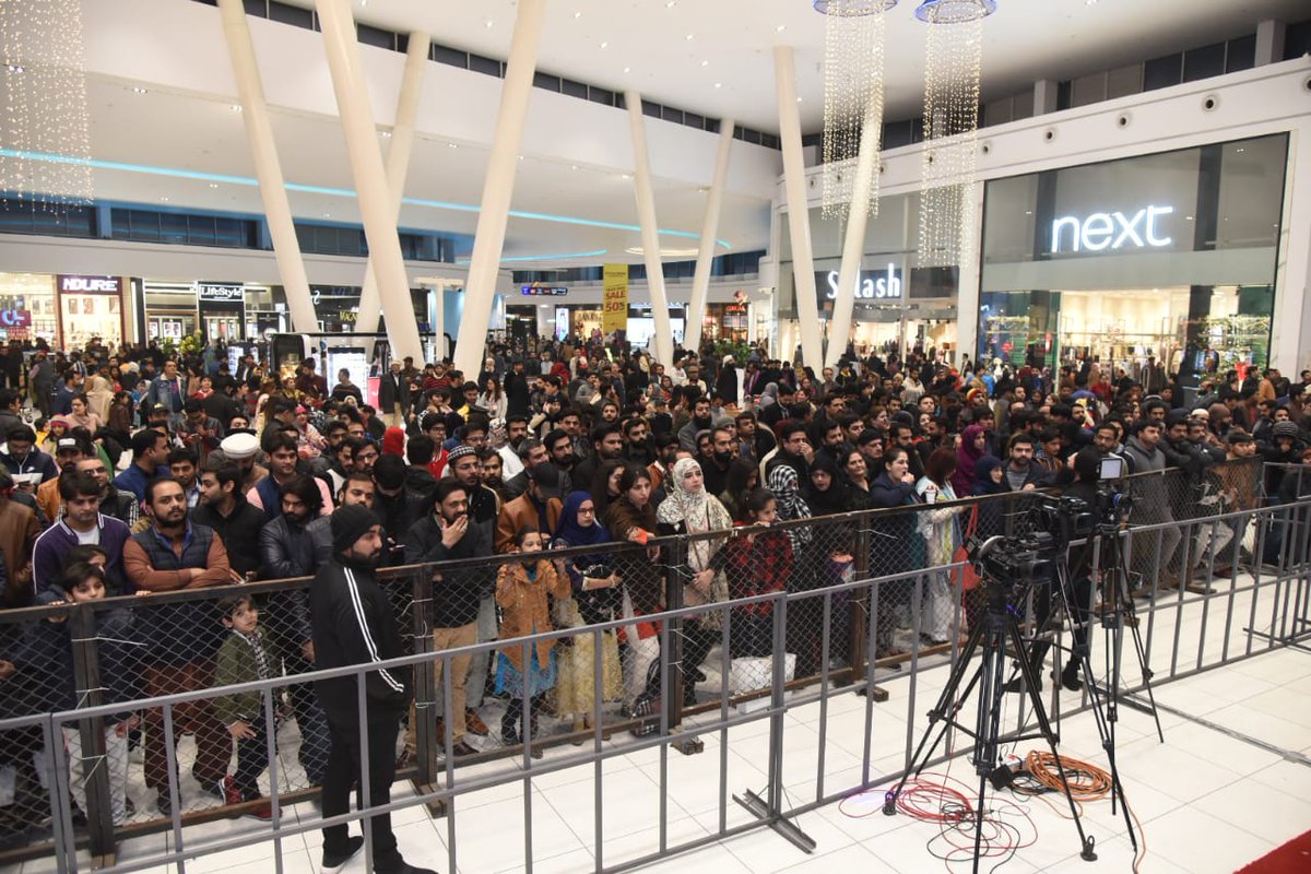 imadcasmi's tweet photo. PACKAGES MALL HOSTS PAKISTAN’S BIGGEST SHOPPING FESTIVAL
Packages Mall celebrated its largest annual shopping festival of the year, the #PSF19! Already credited for being more than just a mall, Packages offers a retail experience like none other.
#WinBMWX1PSF19 https://t.co/TBojBrNAA6