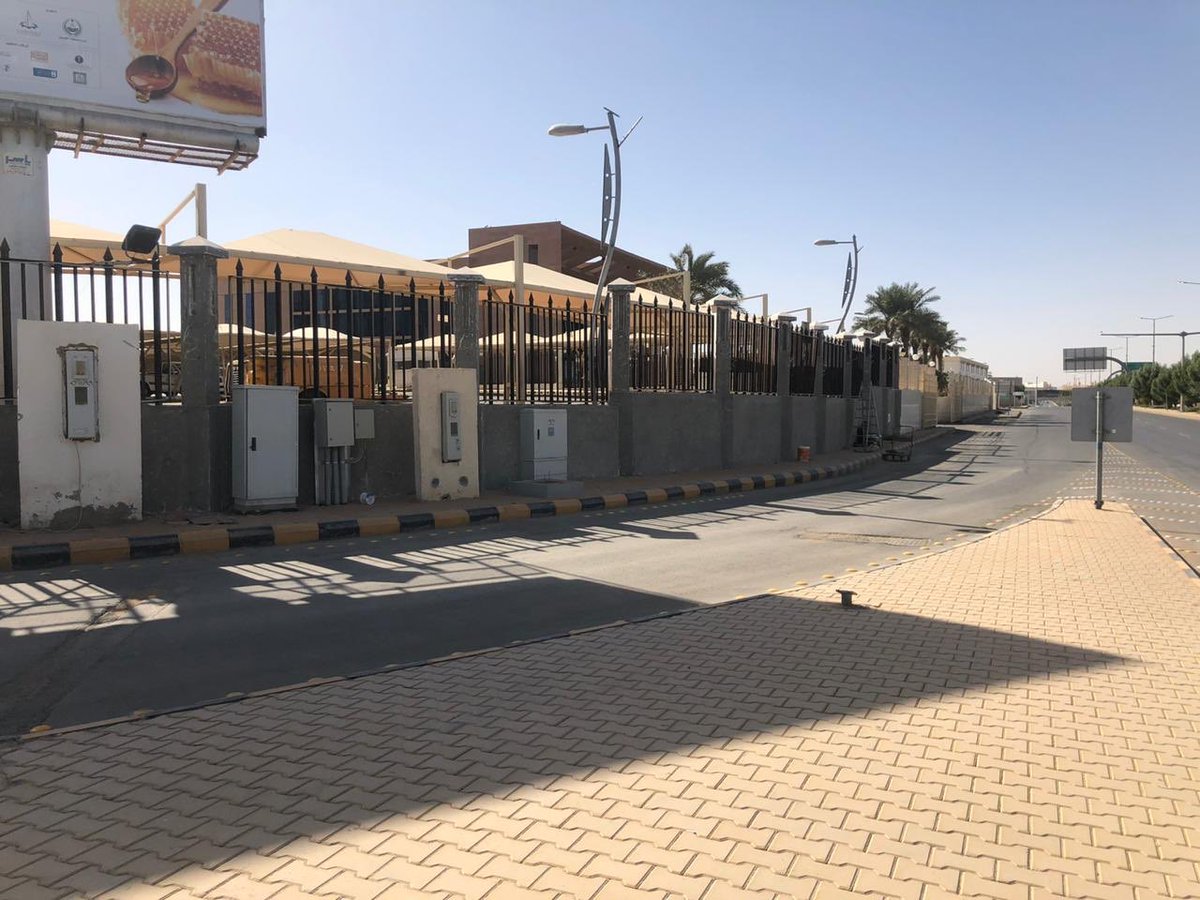 BAS_KSA's tweet photo. مشروع تحسين أسوار مبنى غرفة القصيم في بريدة
#القصيم #BAS #لكسر_الرخام #بريدة https://t.co/8Nej1k0VFx