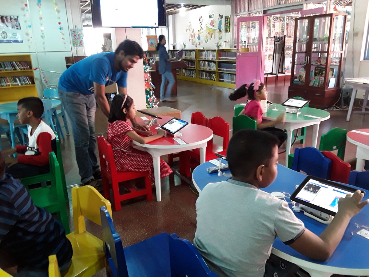 iamYLO_BOLT's tweet image. "FAITH is taking the FIRST STEP even when you don't see the whole staircase."- Martin Luther King, Jr.
Alhamdulillah First of all I would like to thank Dulan for giving me this opportunity with the belief that I will do a GOOD JOB at it Thank you so much.
#CoderDojoLK #microbit