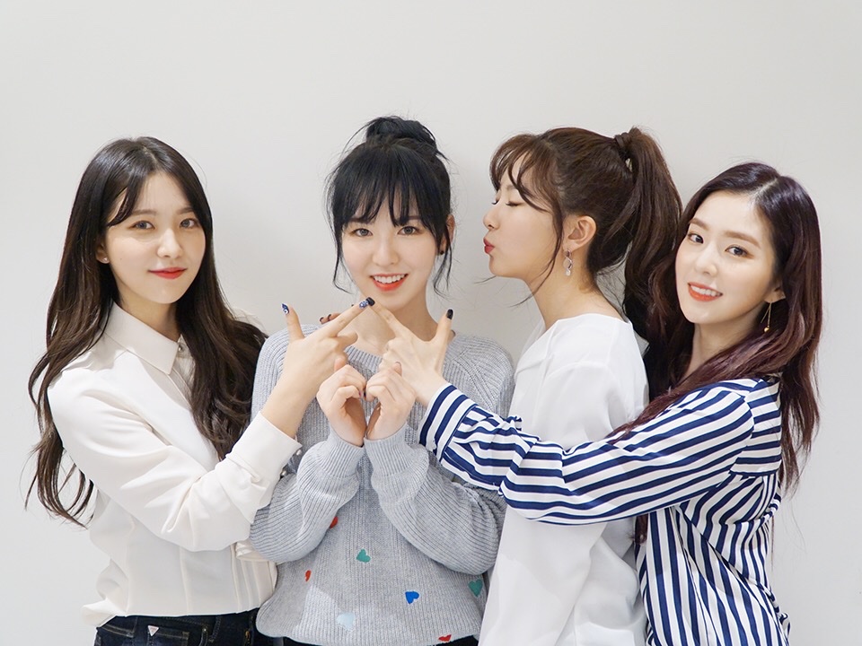 RV_LUV_329's tweet photo. 소중한 웬디의 부상으로 힘들어할 멤버들과 가족들,팬들을 생각해주세요😔 

#SBS는_책임져라
#TakeResponsibilitySBS
@SBSNOW

#GetWellSoonWendy https://t.co/hEpkQcXcqx