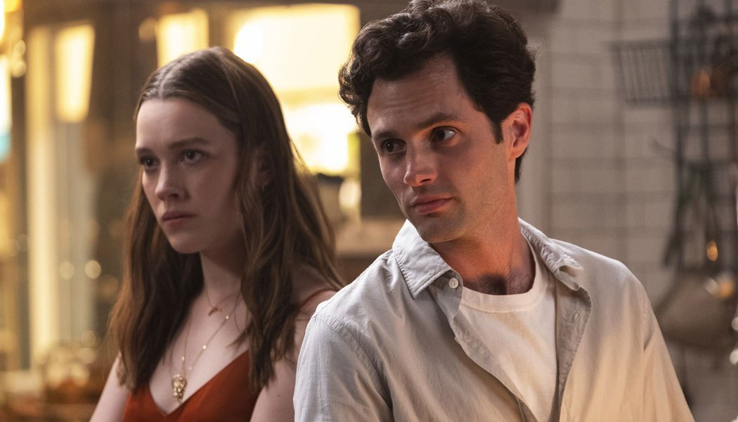 SeriesTWBZ's tweet photo. A 2ª temporada de YOU é uma das melhores temporadas de série do ano. Com uma qualidade absurda, com uma história que assim como na 1ª temporada, consegue te manter vidrado e tenso do começo ao fim. Penn Badgley e Victoria Pedretti simplesmente impecáveis. E o final? MEU DEUS! https://t.co/BupY5QHiNY