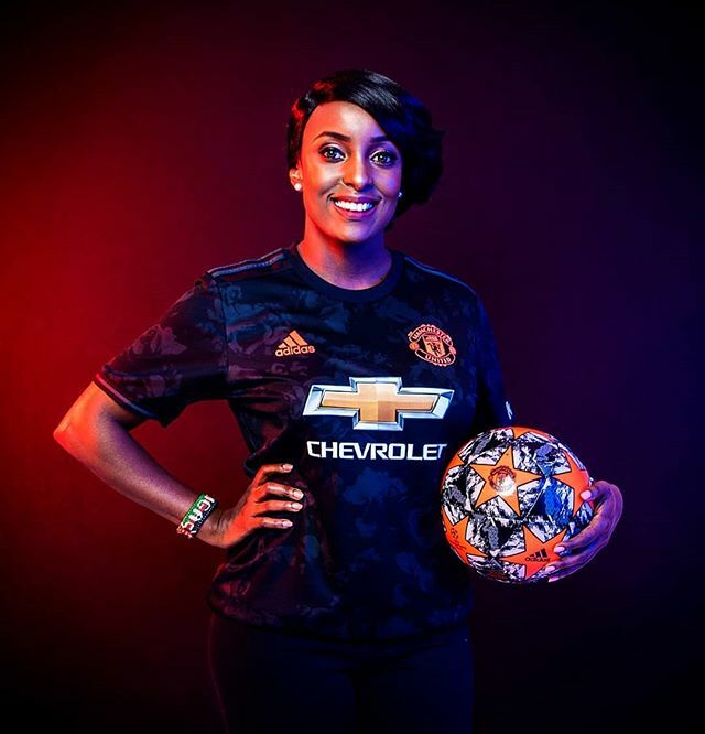 ShifteyePhotog's tweet photo. 1/3 Chivas Regal East Africa #InfluencerShoot
.
Muse: IDAH WARINGA  @idahwaringa
Client: @chivasregal_ea 
Location: @shifteyestudios #ShifteyeStudios
.
.
#ShifteyePhotography #igerskenya #influencer #ChivasRegal #ChivasRegalInfluencerShoot #ChivasRegalKE #AfroBlend #AfroBlen… https://t.co/0JdP7UXZFR