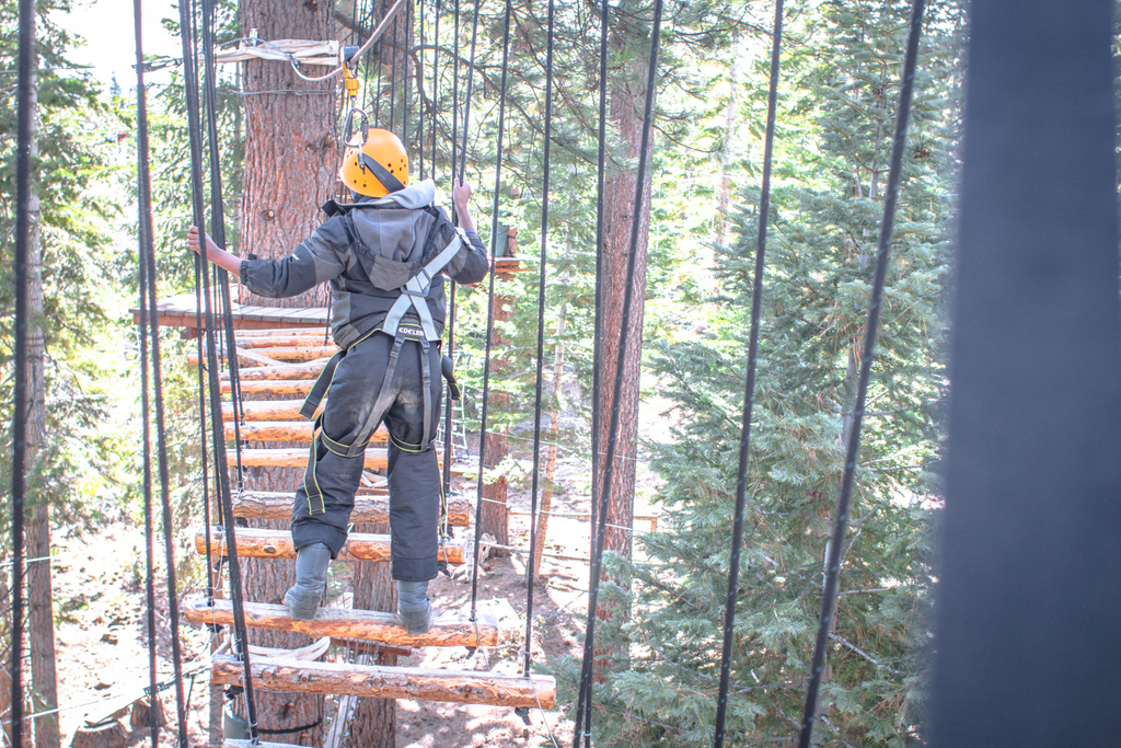 Saturdays are Vista days. 🤘 Bundle up and come see us! We're open in Tahoe Vista today, Tahoe City tomorrow. 

#winterholidays