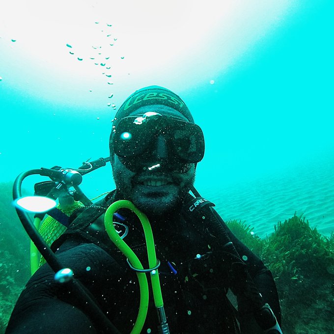 Feliz finde a todos, es s&aacute;bado y el cuerpo lo sabe #diving #Mediterranean #Mediterranean #LifeIsDiving<a href="/tag/diving"class="tags"><span>#diving</span></a><a href="/tag/mediterranean"class="tags"><span>#mediterranean</span></a><a href="/tag/lifeisdiving"class="tags"><span>#lifeisdiving</span></a>