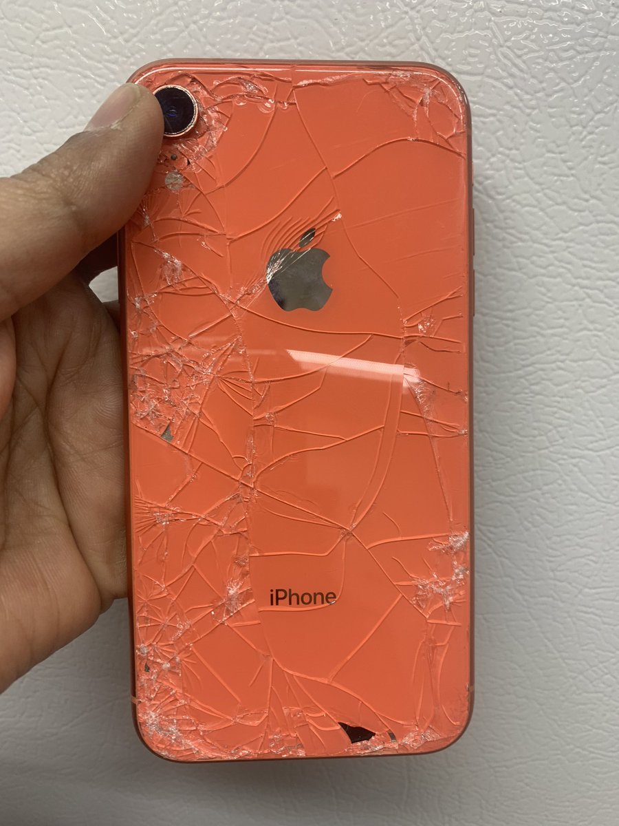 iphonerepair15's tweet photo. iPhone XR SCREEN REPAIR #iphonerepair #fixphone https://t.co/QL4dnIVuWy we fix fast #dallas https://t.co/0EAF8UKV8H