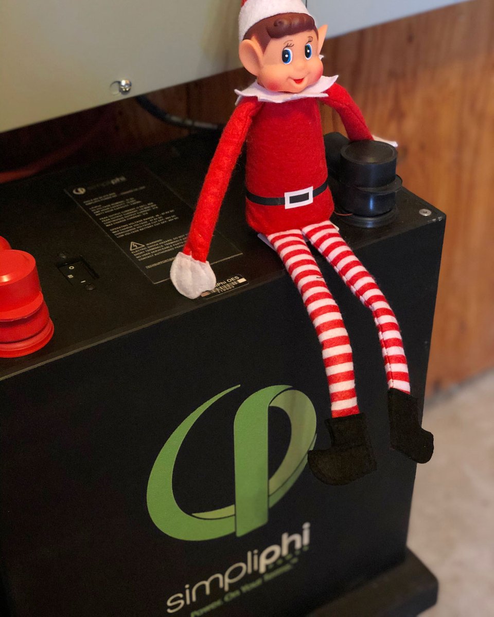 E2_Solar's tweet photo. Keep ole' man winter from knocking out your power. Oregon now has a new solar incentive for solar + storage! Contact us today to learn more. #solarscoutelf 
@SimpliPhi Power, Inc. https://t.co/f2bRD50pT9