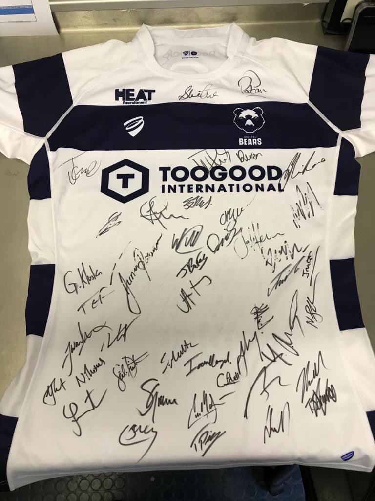 pacificwelfare's tweet photo. #HelpSamoa BIDDING CLOSED! 

Congratulations &amp; Faafetai lava  @clintcuthbert @ProFifteenRugby &amp; @tommyrizzla today’s auction winners.

On behalf of the Samoan people we salute you! 

Thanks also to the players of @WaspsRugby &amp; @BristolBears for your support

#StrongerTogether https://t.co/ofOlXnmkTp