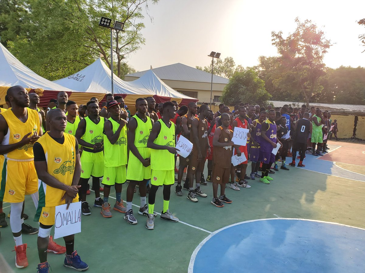 olumideoyedeji1's tweet image. Grooming future talents and giving hope to younger ones comes from the heart. Justice Nasir Ajanah kudo to you #FutureStars @AjanahBball
@NigeriaBasket @NigeriaFMYS @SundayDareSD @BballNaija