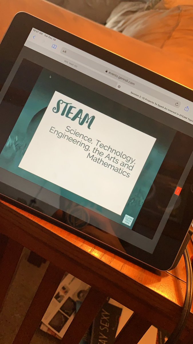 mninstcoach's tweet photo. @ClassTechTips  learning all about Adobe Spark from Monica Burns through the @SimpleK12 PD session. #pjpd #makerspace  #steameducation https://t.co/tntSCFCctI