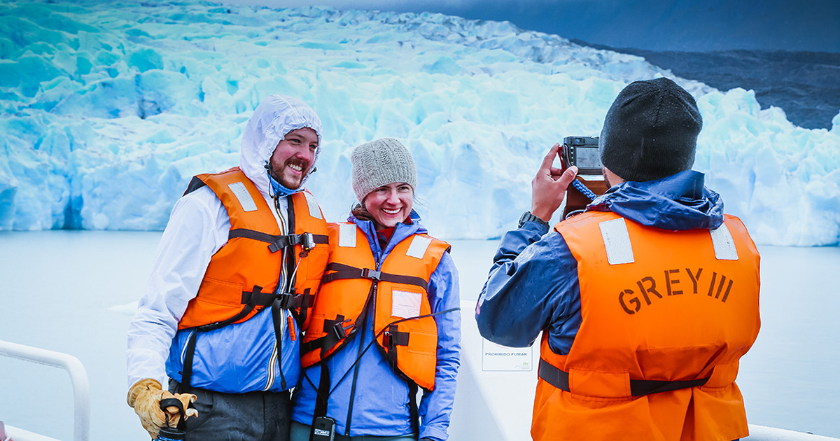 QuasarEx's tweet image. #Packinghack: When you’re going to Patagonia, pack like an onion. What do we mean by that? Prepare for several changes in weather with several layers of clothing. Check out our gear recommendations and download a free packing list here. soo.nr/ka8B