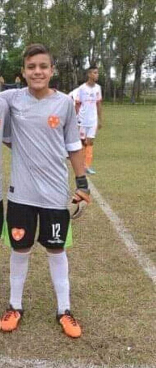 SABADOGOL's tweet photo. Facundo Dario Jorge RODRIGUEZ, de la 4ta de BERAZATEGUI, fue asesinado esta madrugada por resistirse a un asalto en Villa España. 
Una absoluta barbaridad.
Nuestro acompañamiento a familiares, amigos y a la institucion.
Mucha bronca. Muchísima. https://t.co/Y9AnOGcO6S