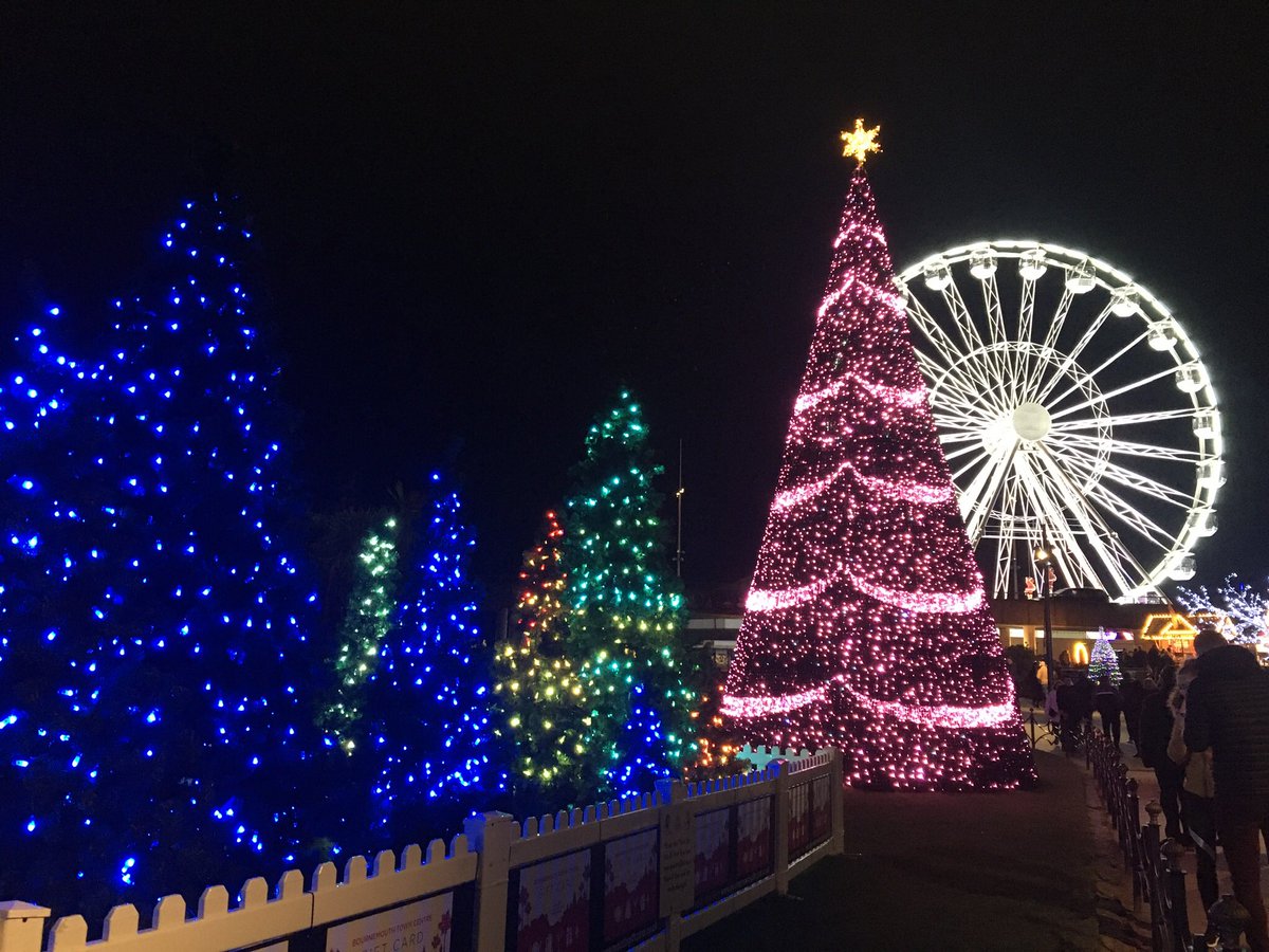 chocolatesheepy's tweet image. Christmas in Bournemouth #christmastreewonderland