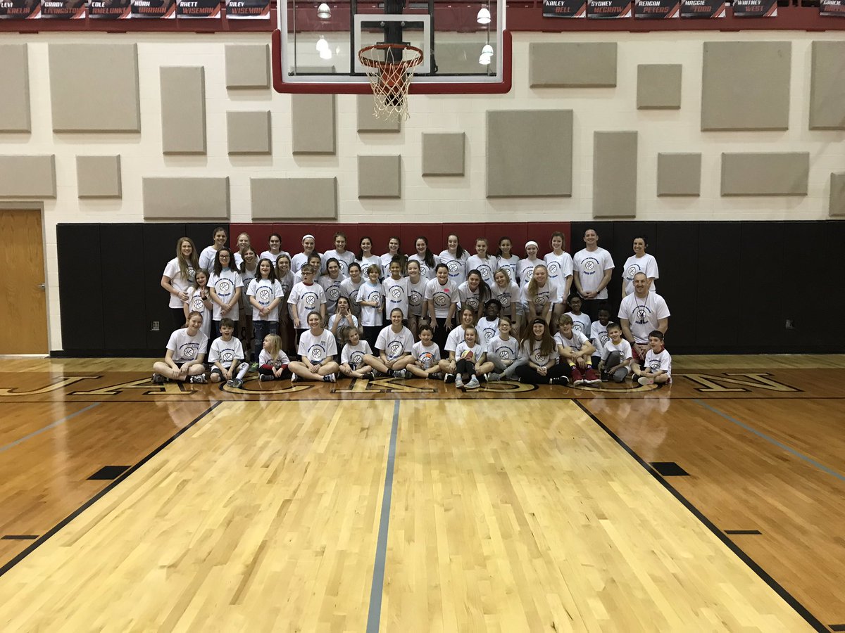 1st annual shine clinic was a huge success!Thank you to <a href="/CoachKG_1/">Kristen Gautier</a> , <a href="/HeatherH0608/">hhochmuth</a> and all the players for doing such a great job!