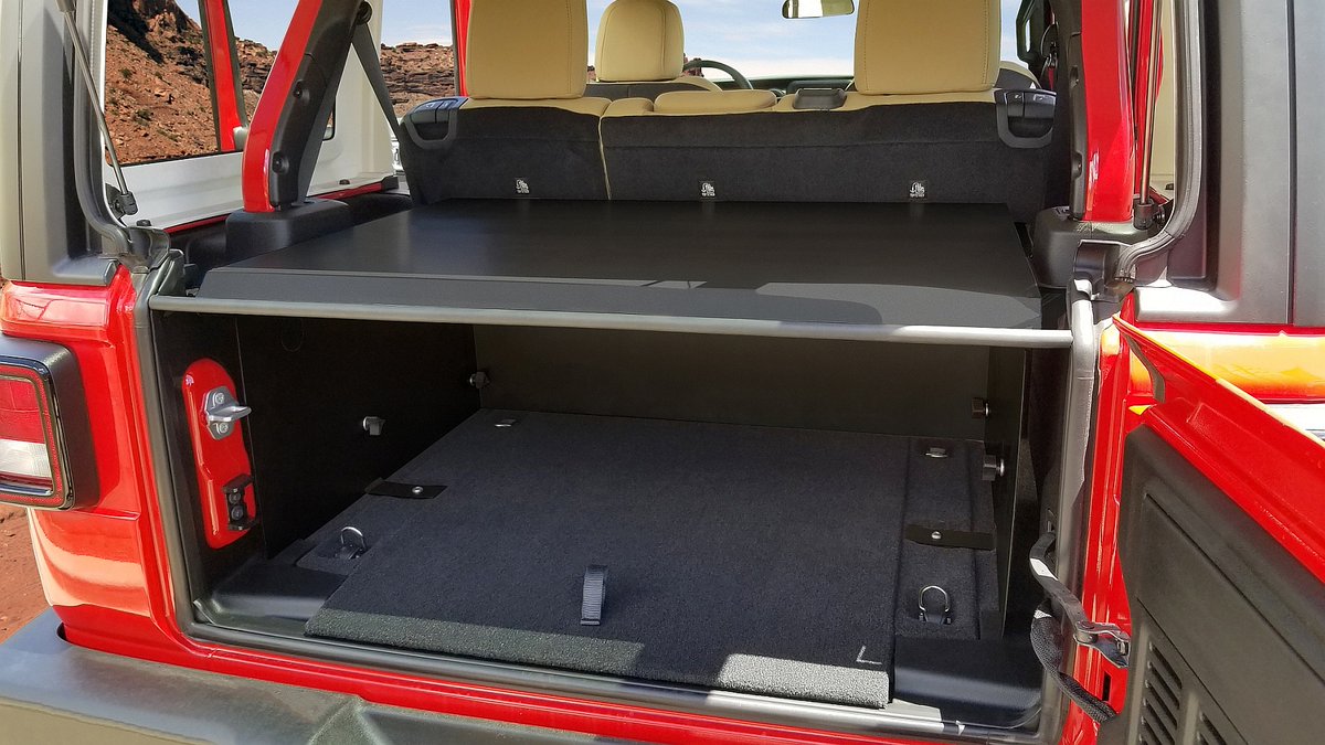 TuffyProducts's tweet photo. Tuffy protects JL owners from becoming victims of theft when away from the vehicle. Made to fit into the rear of the Jeep JL to provide a large lockable, secure area.
#tuffysecure #jeepjl #jeeplife
https://t.co/6asFNhwrx7 https://t.co/sKQbT0DP9j