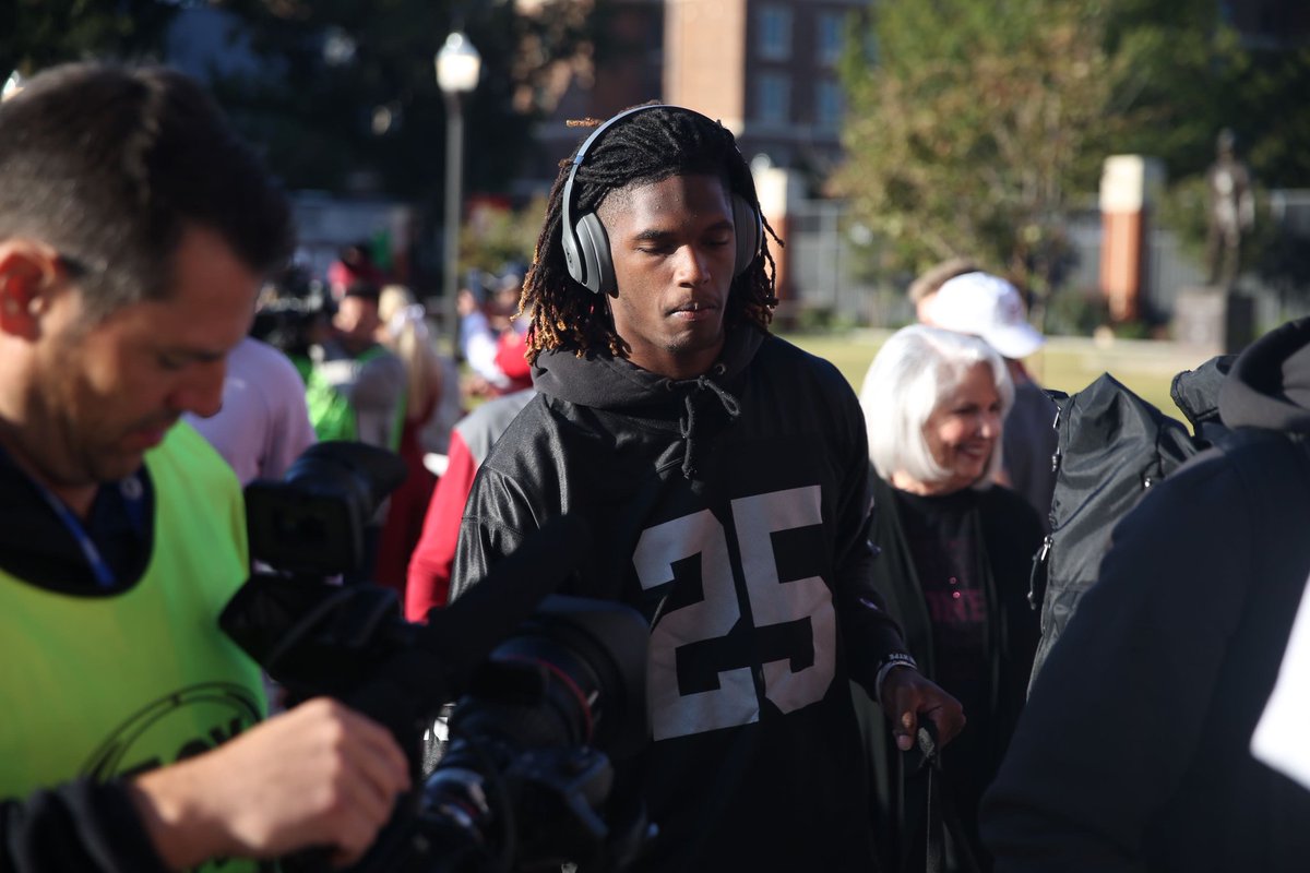 ceedee lamb raiders jersey