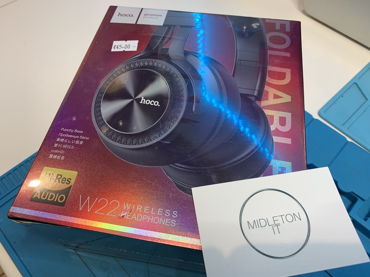 Midleton_IT's tweet image. 🎧 Headphones Sale! 🎧

All of our headphones are 10% off!

In face all of our products are 10% off!

Pop into us in Market Green Shopping Center to pick yourself up a great set of headphones!

We are located right across from McCauley pharmacy!

➡️ MidletonIT.ie ⬅️