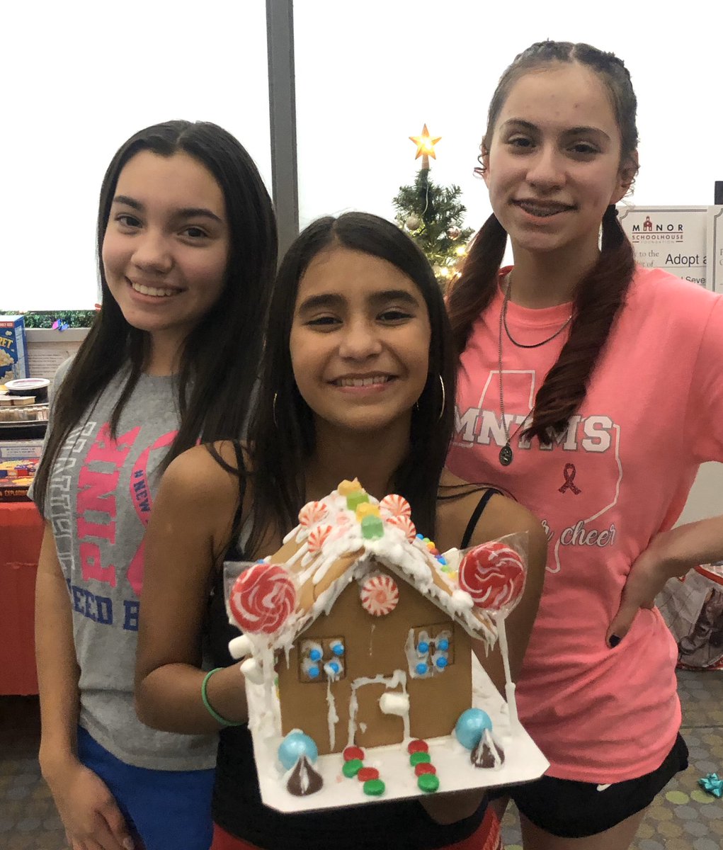 newtech_cheer's tweet photo. 3rd Annual @newtechmiddle Gladiator Cheer Christmas Lock-In! 🥰🎄It’s been a fantastic year with these lovely ladies! Can’t wait to see what 2️⃣0️⃣2️⃣0️⃣ brings! 📣💙 #teamnosleep #squadgoals💕 @ManorISD https://t.co/BIKsZrYj1r