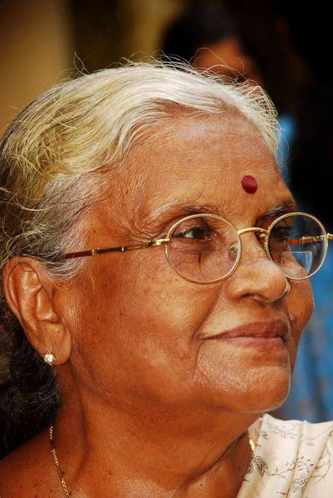 maitreyan's tweet photo. My mother, Rajamma Prabhakar,  just passed away, so I am on my way to Kollam. Cremation on Monday morning 11am. Just informing... https://t.co/Rl4d62e67H