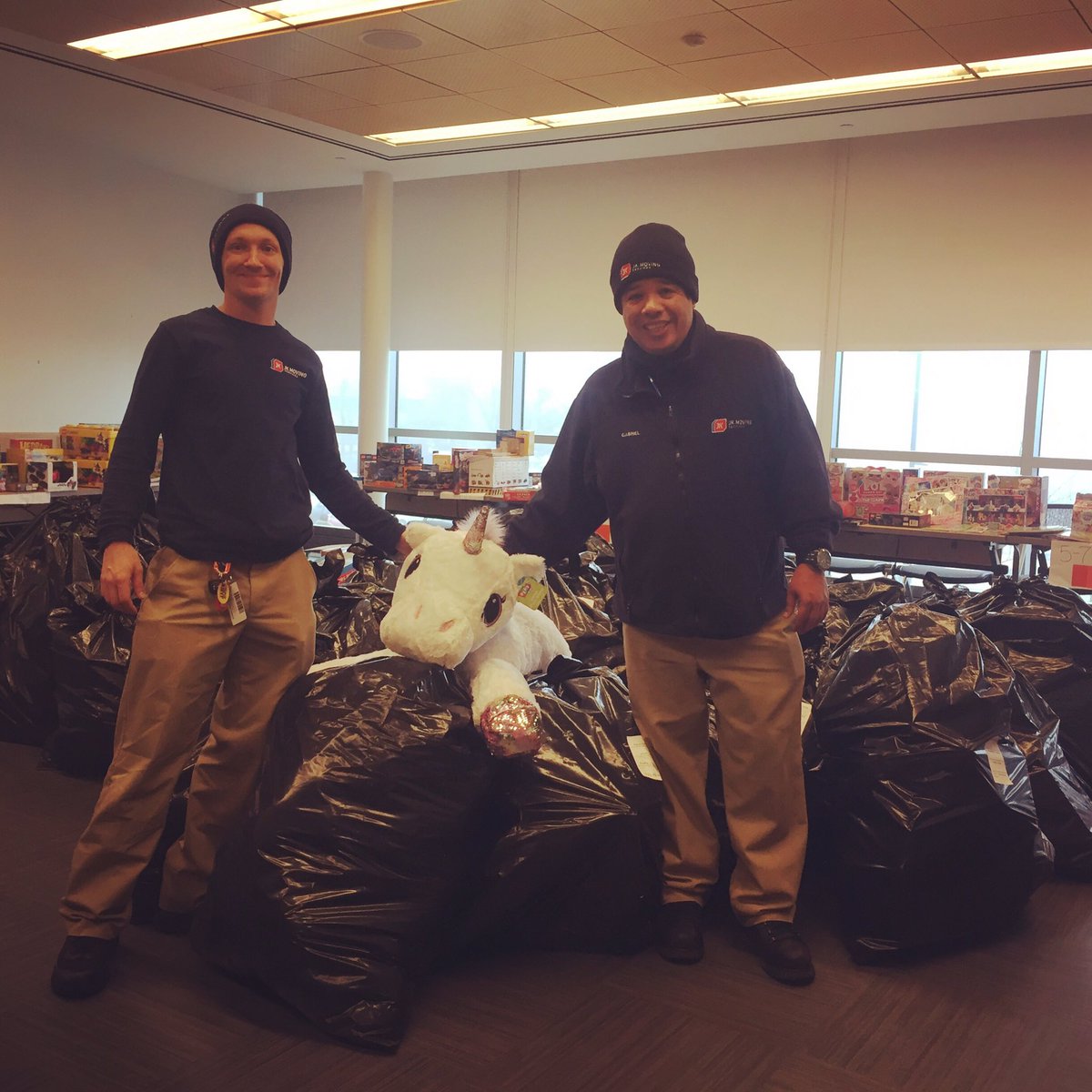 GermantownHelp's tweet photo. Thank you @jkmoving for bringing in our Toys for Tots again this year! We ❤️ you.
Please remember your community when planning your year-end giving. Thank you! https://t.co/oKocMZq5er
#loveyourneighbor #holidaygivingproject #germantownmd https://t.co/0Cgj8G8Evz