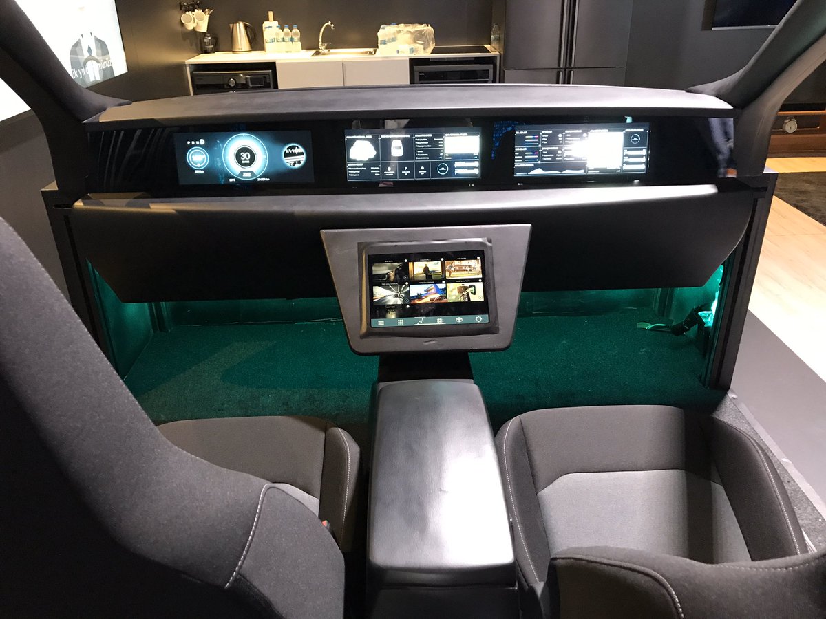 SMART_iX's tweet photo. We are proud to announce that @home_iX joined an incredible Electric Vehicle reveal of our partner @TOGG2022 and presented „AKILLI YAŞAM/SMART LIFE“ yesterday in a Technology corner with a dedicated booth. Stay prepared for a new way of Smart-X from Turkey! 🇩🇪🇹🇷 https://t.co/JrMPeEb0rb