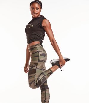 GoldsConroe's tweet photo. Feeling a little stiff today? Try the simple quad stretch! It's great for fixing your muscles, anytime, anywhere! 

#GoldsGymConroe #StretchItOutSaturday https://t.co/wchLlS33gf
