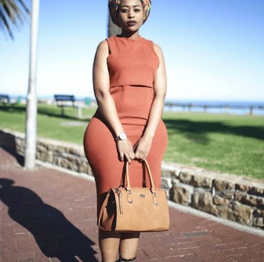 seldomlazy's tweet image. Brazil/Bahia is just poor-man-Angola

South Africa experienced exceptional hybridization between Paleo-Africans &amp;amp; Proto-Afro-Asiatic types, then came the Bantu wave, finally some Europeans all Alpha males mass-reproduced with the Elite booty, creating a cul-de-sack genetic drift