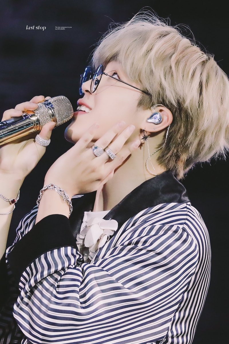 ジミンちゃんが 眼鏡かけた瞬間 自爆しました… #KBS歌謡祭 #BTS #JIMIN