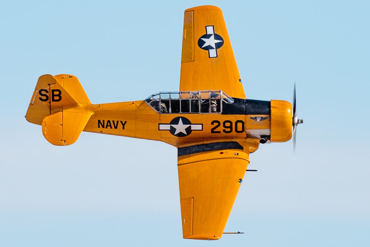 Looking for last minute 2019 tax deductions? Purchase a warbird ride!
More info:  cafsocal.com/warbird-ride-p…. We are a non-profit 501(c)3.
#warbirdride #AvGeek #aviation #camarillo #p51 #DonateNow