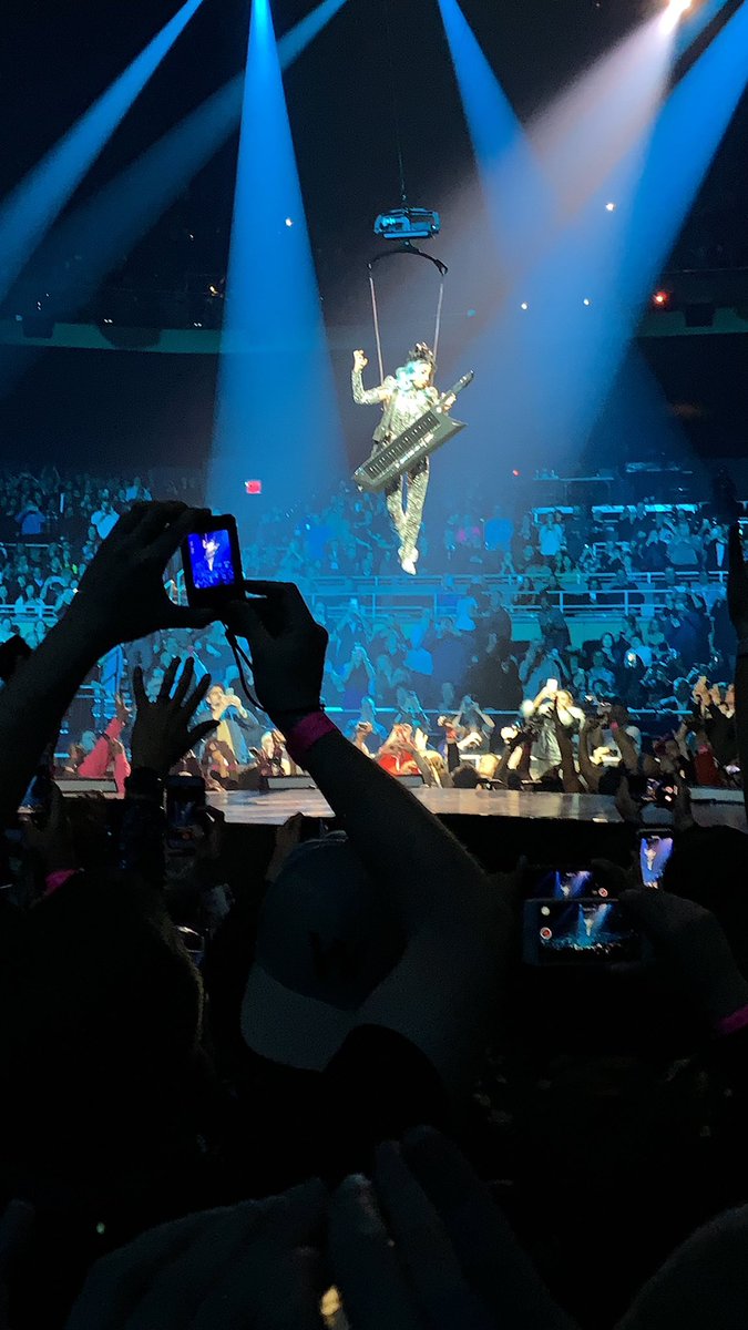 HausOfNickk's tweet photo. 1 year ago today. #Enigma began! 

Still one of the best days of my life. I traveled to Vegas, not knowing the set list, the outfits, literally anything. 

I’ll never forget when she came down from the roof, when the intro to Dance in the Dark began, and Shallow live. https://t.co/0B3vpRa1WL