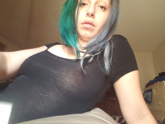 So I made it out of bed🙃 https://t.co/NUbat2pcEp<a href="/tag/follow"class="tags"><span>#follow</span></a><a href="/tag/rt"class="tags"><span>#rt</span></a><a href="/tag/pawg"class="tags"><span>#pawg</span></a><a href="/tag/milf"class="tags"><span>#milf</span></a><a href="/tag/subscribe"class="tags"><span>#subscribe</span></a><a href="/tag/stonerchicksdoitbetter"class="tags"><span>#stonerchicksdoitbetter</span></a>