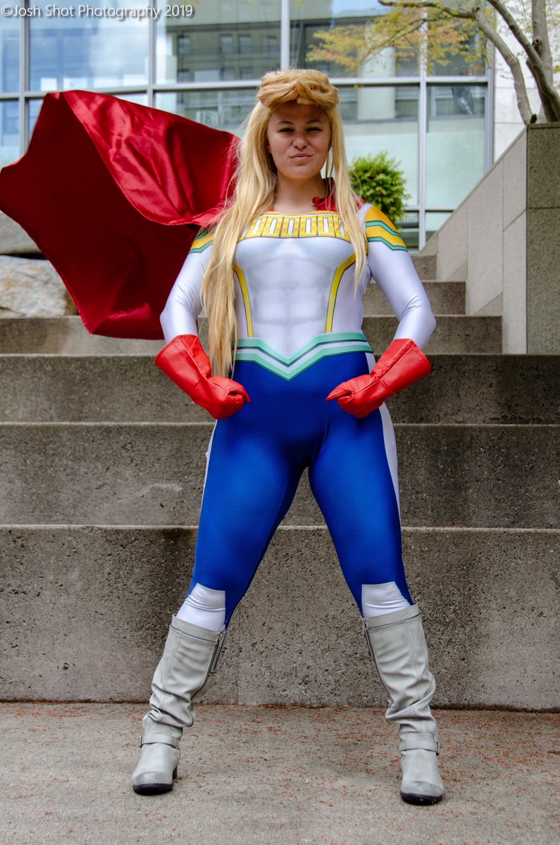 VentiStarCasm's tweet photo. I am over here IN TEARS right now! The support and love that everyone has shown for Lemillion is UNREAL and I am so glad that the anime fans are here for best boy! 
📸: @TheTotsu https://t.co/Xg6UtTayL0