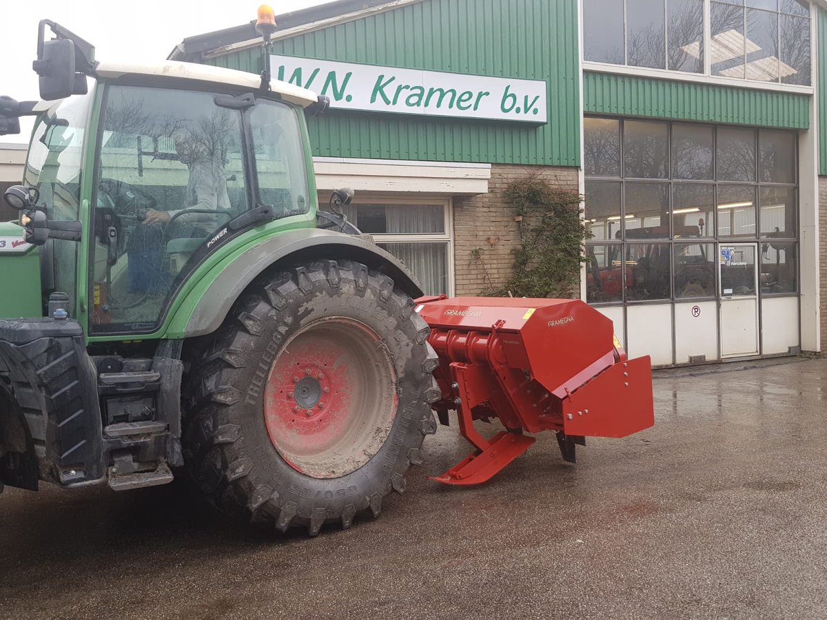 wnkramernl_bv's tweet photo. #afleveren #gramegna #spitmachine type 86/36 300. Wij wensen familie de breuk / van woerkom veel werkplezier met deze machine.

https://t.co/EeW3DbFAna https://t.co/zkZDZNRUVa