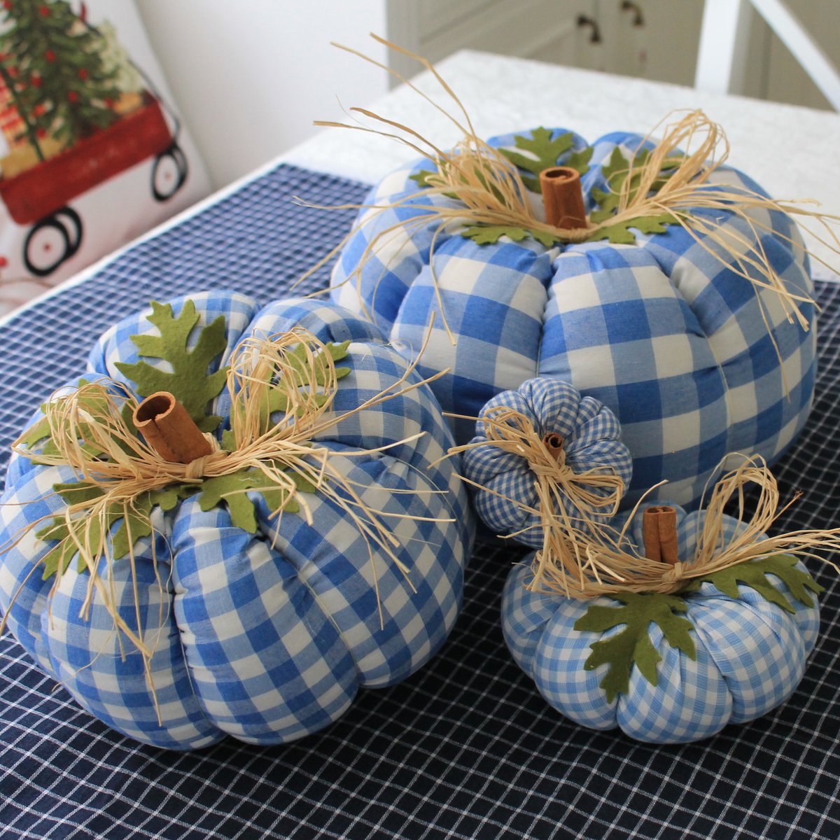 New sezon #atölyepinkhouse #pumpkin #pompkins #feltflowers #farmhouse #shabychic #fabricpumpkin