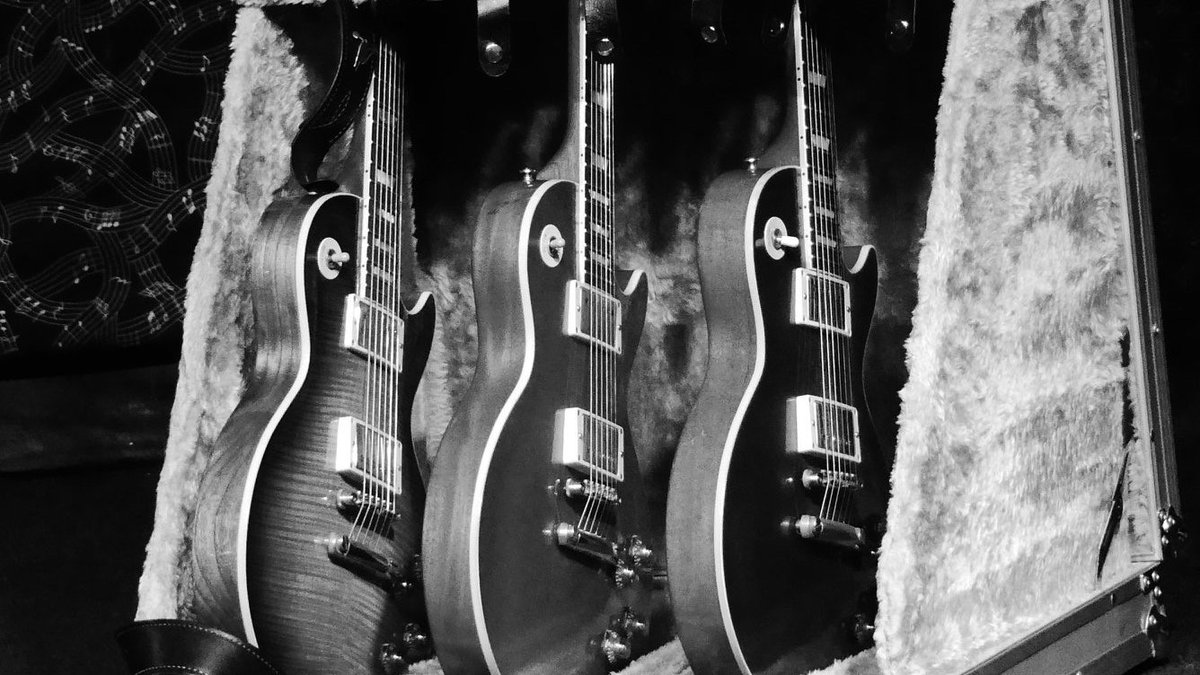 LRPOfficial's tweet photo. My friends are ready for our final show of the year tonight and so am I! Thankful to be playing one of my favorite venues on Earth -- @FranklinTheatr in Franklin, TN -- with my buddies #AnsonFunderburgh &amp; @swjames ... excited for this TX Throwdown! https://t.co/7Zy75MmnYk